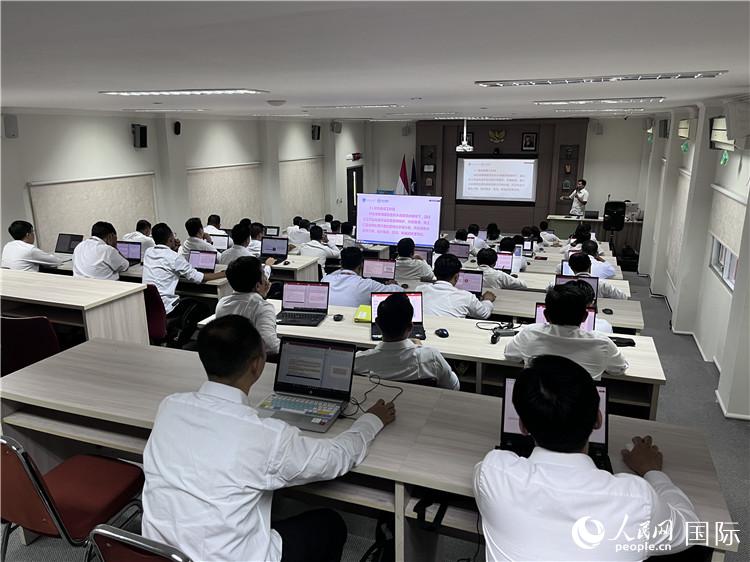 學習現(xiàn)場。人民網記者 張杰攝