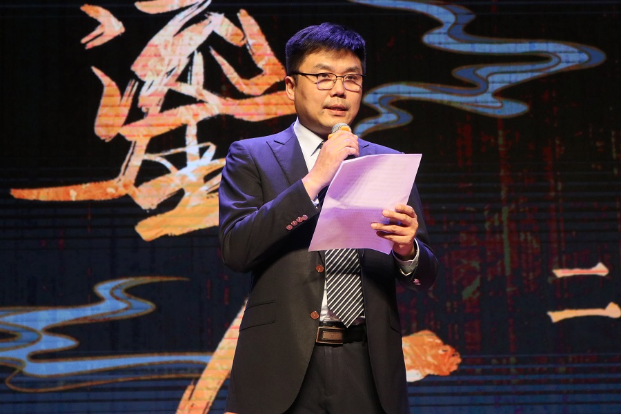 北京外國語大學(xué)黨委常委、副校長趙剛在活動現(xiàn)場講話。主辦方供圖