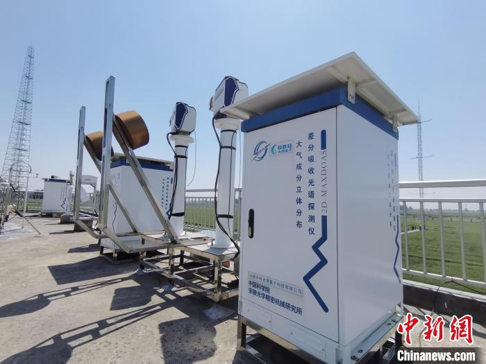 壽縣國(guó)家氣候觀象臺(tái)內(nèi)各種觀測(cè)設(shè)備?！侨?攝
