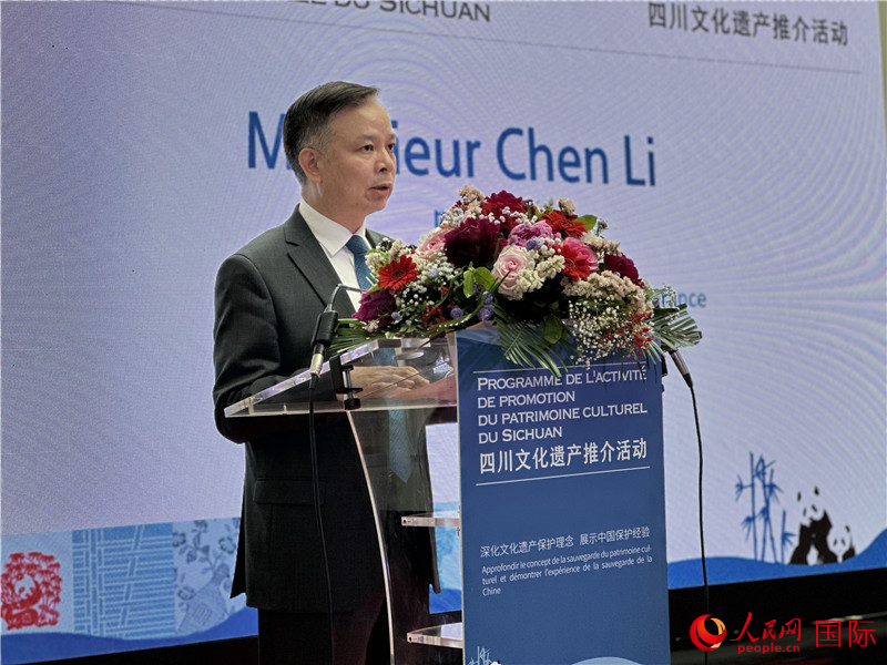 中國(guó)駐法國(guó)大使館公使陳力致辭。人民網(wǎng)記者 劉玲玲攝