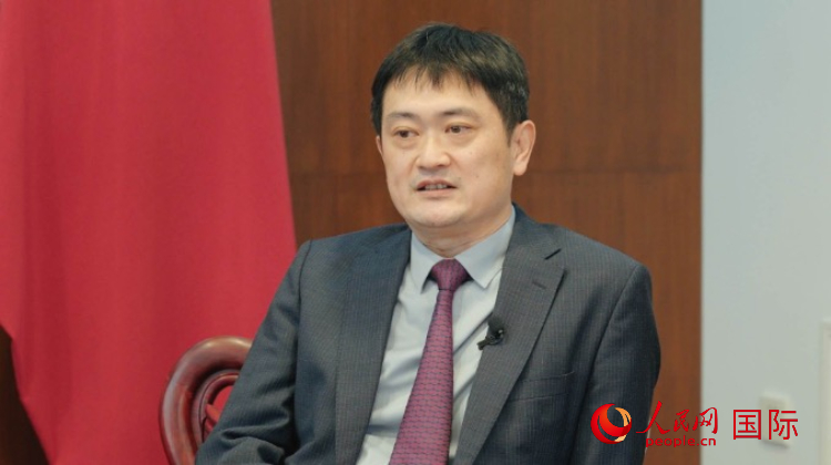 中國駐阿根廷使館代辦孫怡接受人民網(wǎng)專訪。人民網(wǎng)記者 張若涵攝