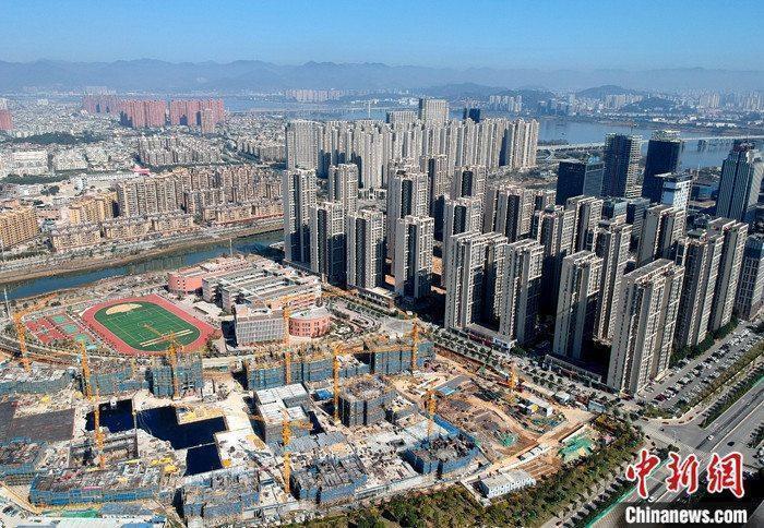 資料圖：航拍一處新建住宅。 <a target='_blank' href='/'><p  align=