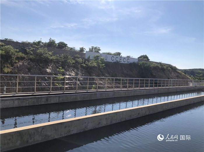 由中國土木工程（贊比亞）有限公司承建的卡夫河供水項目。人民網(wǎng)記者 黃培昭攝