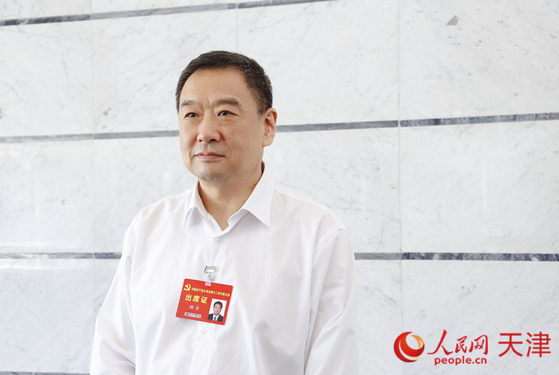 天津市第十二次黨代會(huì)代表、天津市政府副秘書長、市衛(wèi)生健康委黨委副書記、主任顧清 人民網(wǎng) 孫翼飛攝