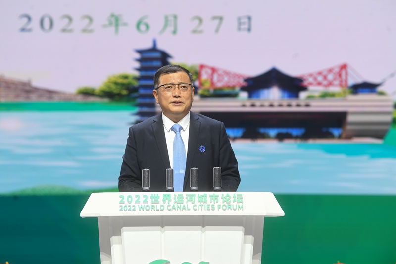揚(yáng)州市委常委、常務(wù)副市長(zhǎng)陳鍇竑作推介發(fā)言。邵丹攝