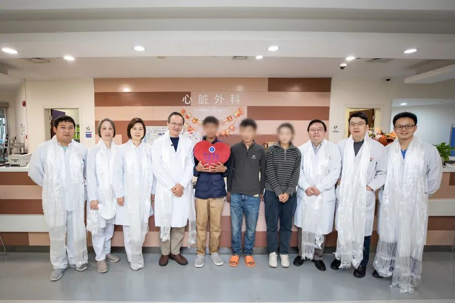 17歲少年咳嗽發(fā)熱15天，找不到感染原因！一查心臟更嚇人！上海醫(yī)生出手→