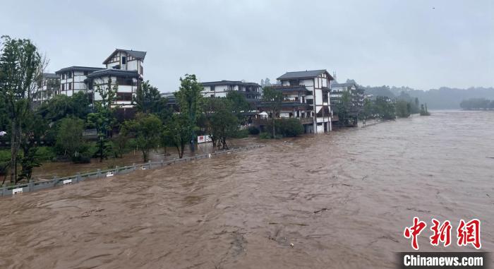 四川暴雨、山洪、地質(zhì)災(zāi)害氣象風(fēng)險(xiǎn)預(yù)警齊發(fā)