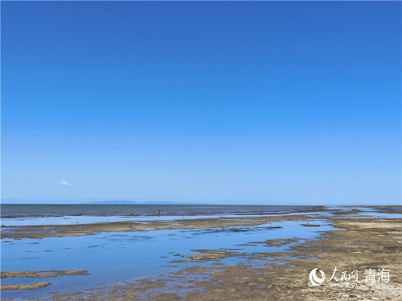   青海湖仙女灣。人民網(wǎng) 張莉萍攝