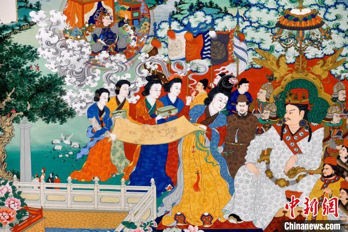 圖為5月16日，展覽中的新創(chuàng)唐卡作品(局部)?！±盍?攝